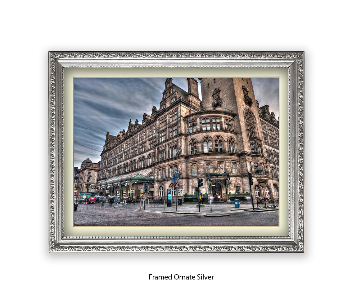 Glasgow - Grand Central Hotel - Assaf Frank Art Print