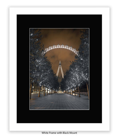 London Eye Sparkling Millenium Avenue Assaf Frank Art Print