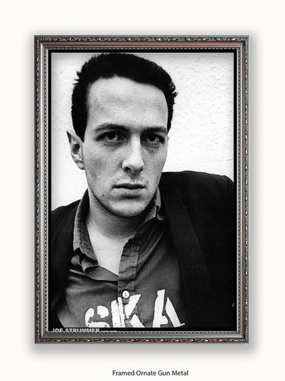 Clash - Joe Strummer - Close Up - June 1977 - Poster