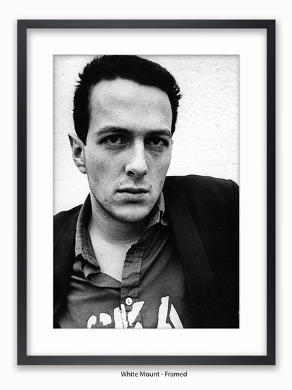 Clash - Joe Strummer - Close Up - June 1977 - Poster